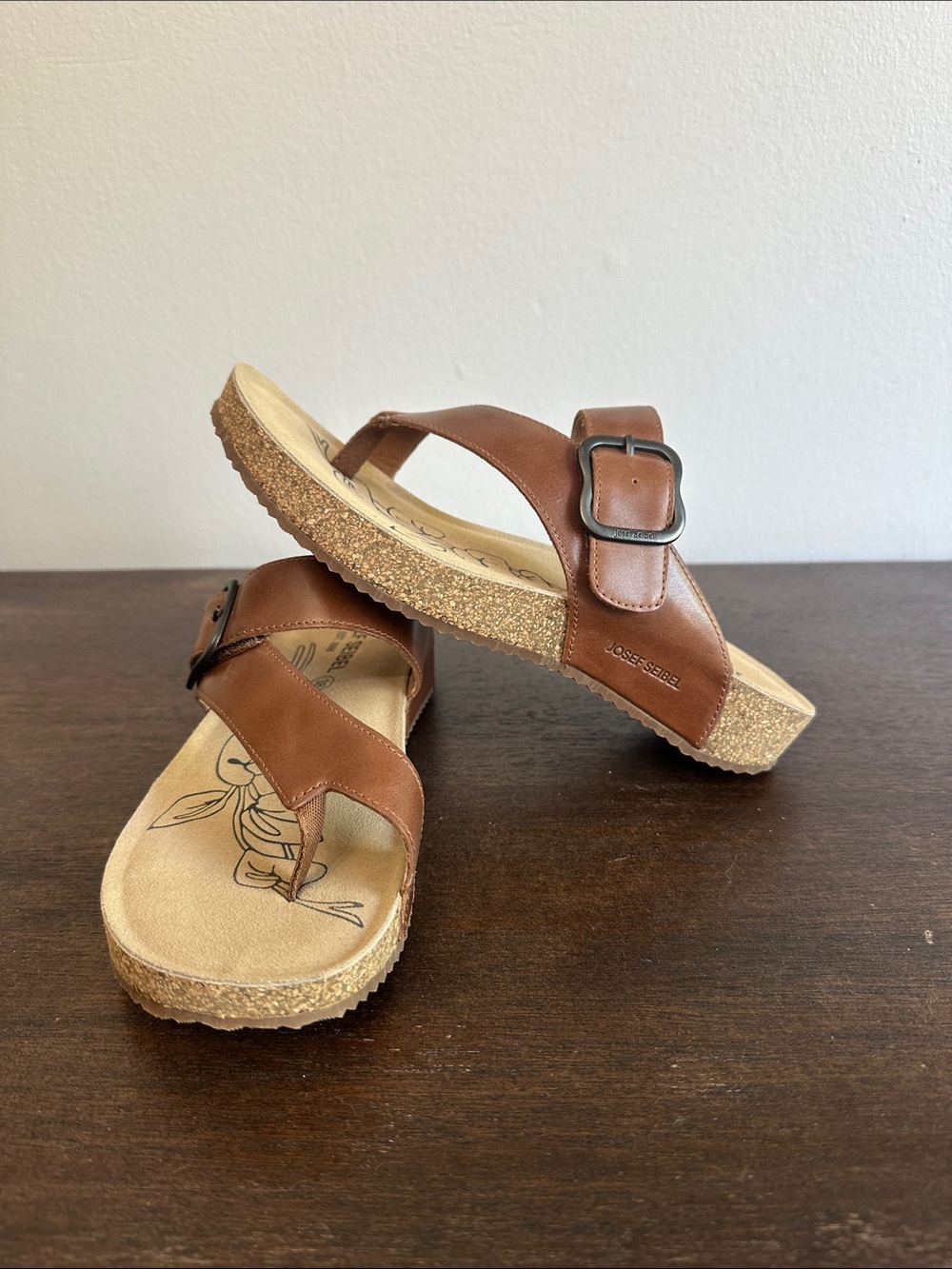 Joseph Seibel Tonga 77 Sandals Size 38